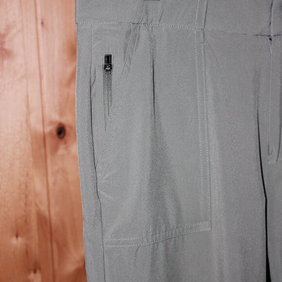 Athleta Tribeca Utility Crop Size 2 - Picture 2 of 9